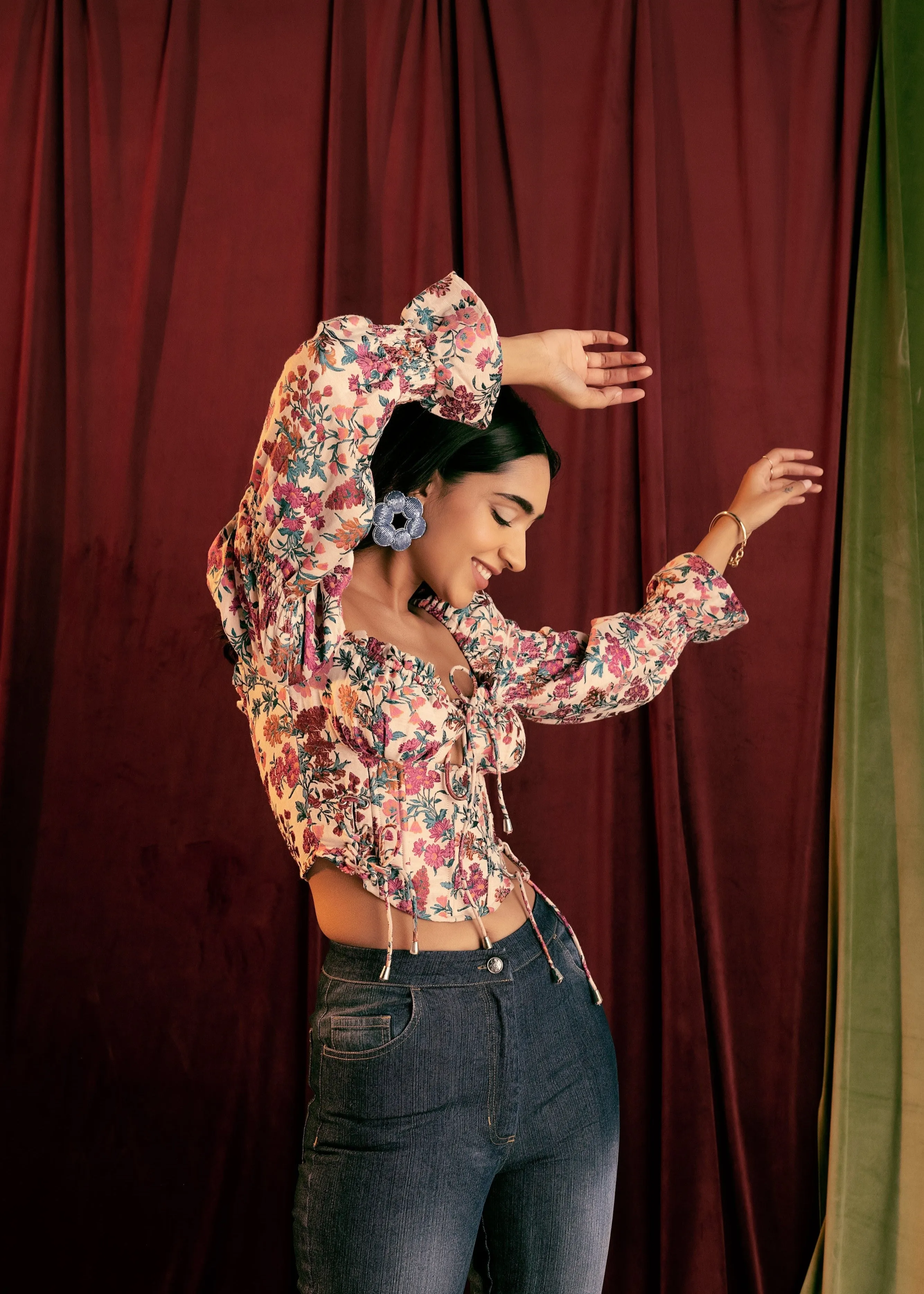 Dianna Embroidered Puff Sleeve Corset Top CL