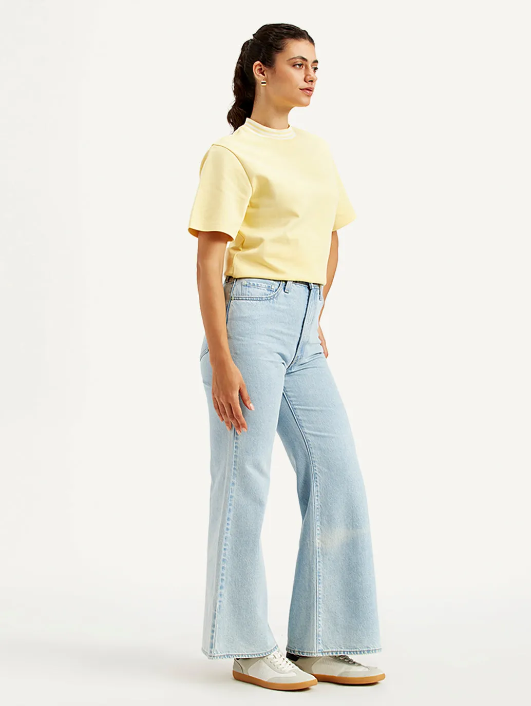 Women's Light Blue Flared Fit High Rise Jeans